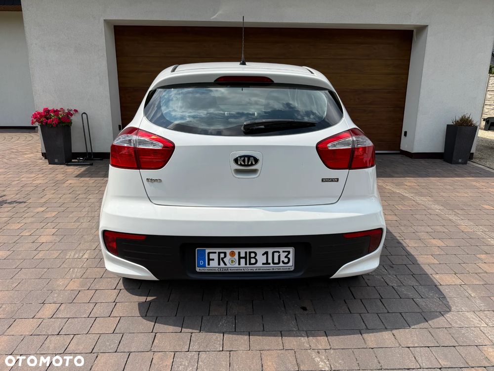 Kia Rio - 6