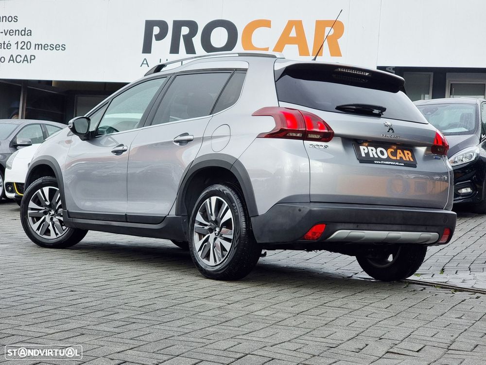 Peugeot 2008 1.2 PureTech Allure - 33