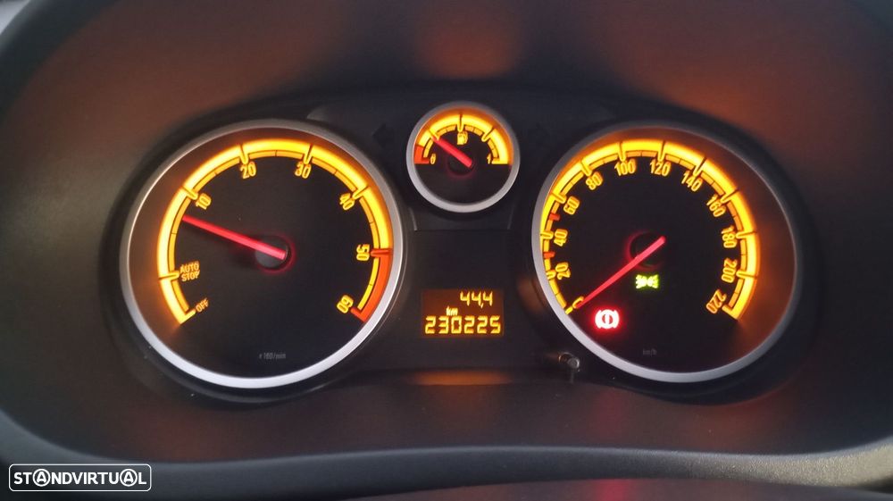 Opel Corsa 1.3 CDTI City 88g - 16