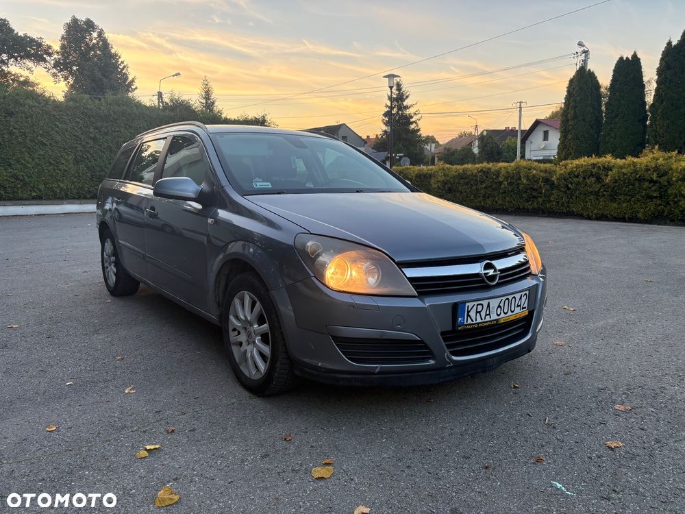 Opel Astra 1.9 CDTI Elegance - 3