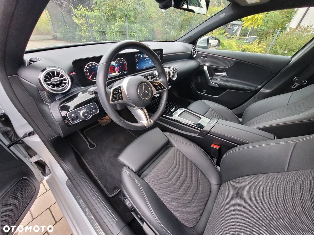 Mercedes-Benz Klasa A 200 Progressive 7G-DCT - 5