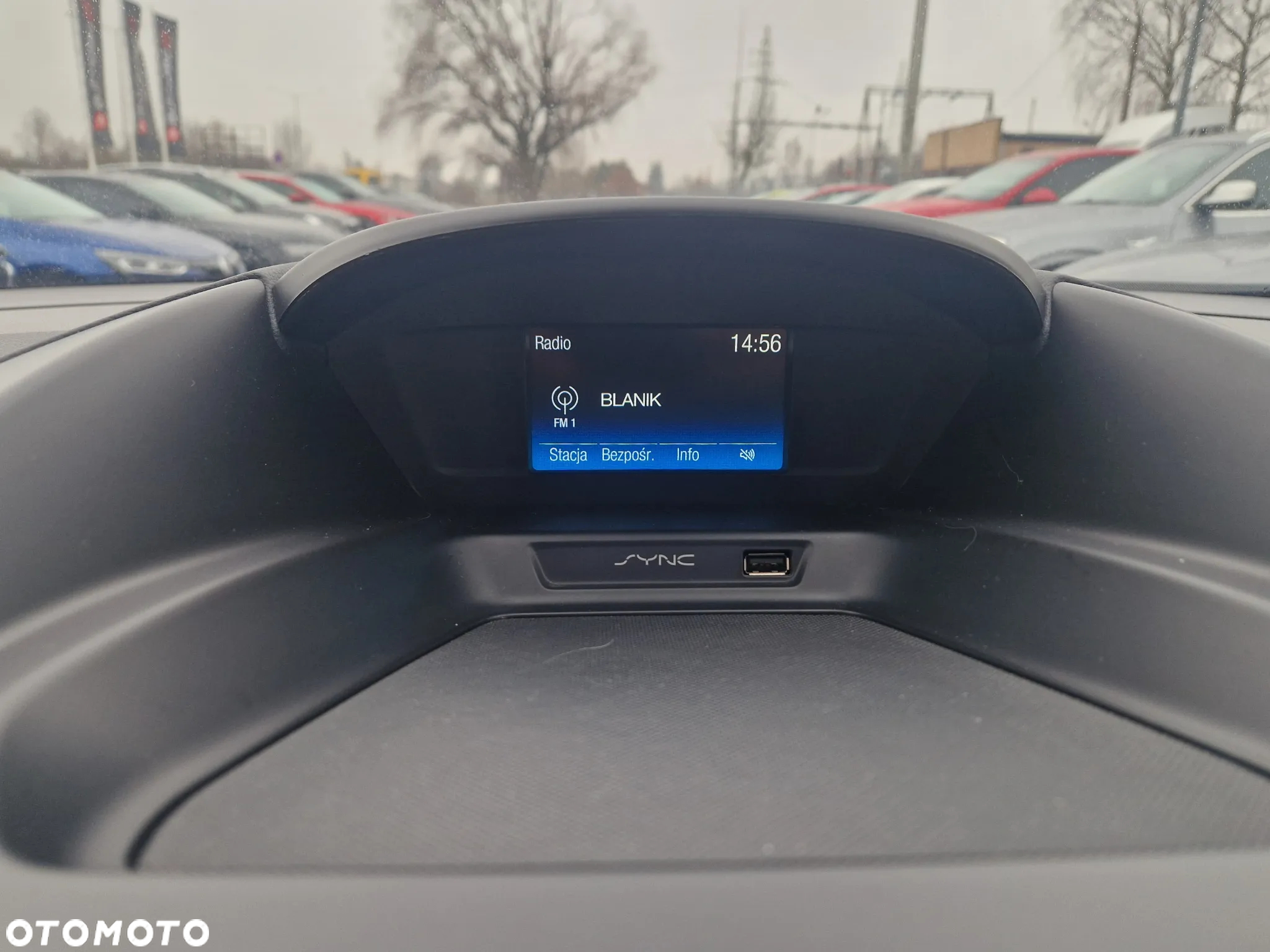 Ford Grand C-MAX - 21