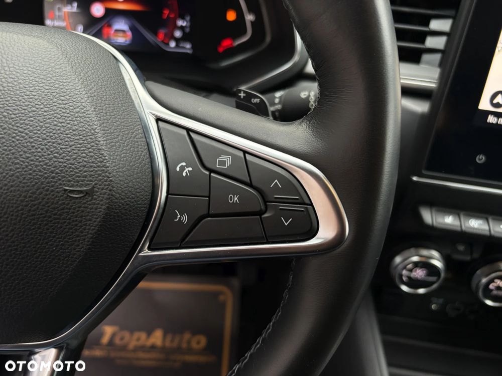 Renault Captur - 24