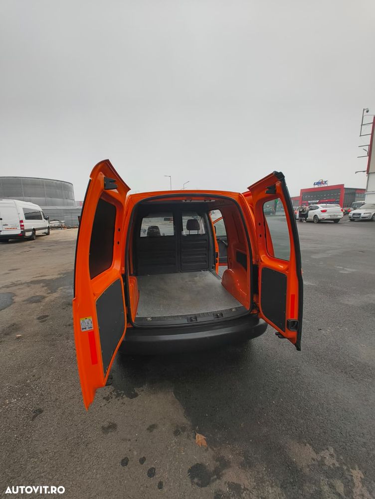 Volkswagen Caddy - 9