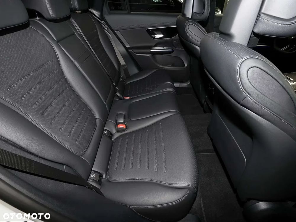 Mercedes-Benz GLC 220 d mHEV 4-Matic AMG Line - 13