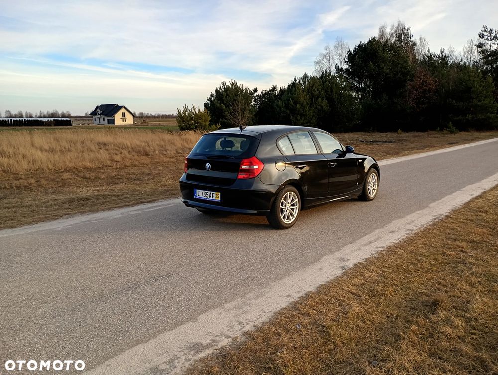 BMW Seria 1 - 16