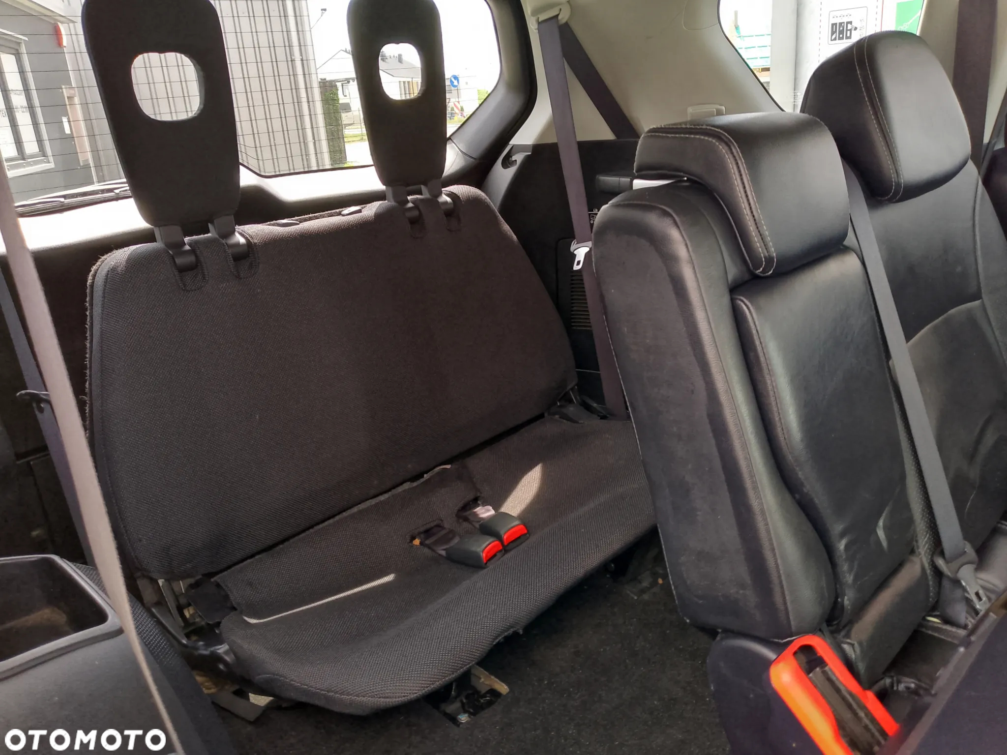 Citroën C-Crosser 2.2 HDi Exclusive - 18