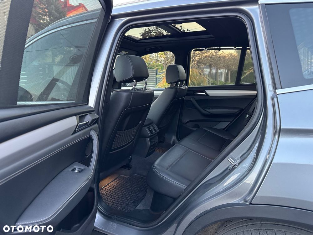 BMW X3 sDrive18d xLine - 19