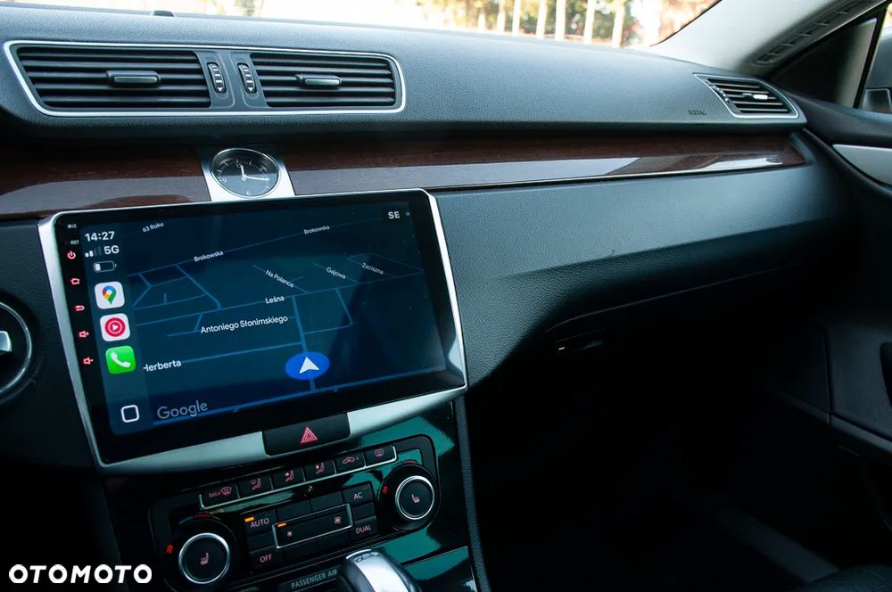 Volkswagen Passat CC - 39