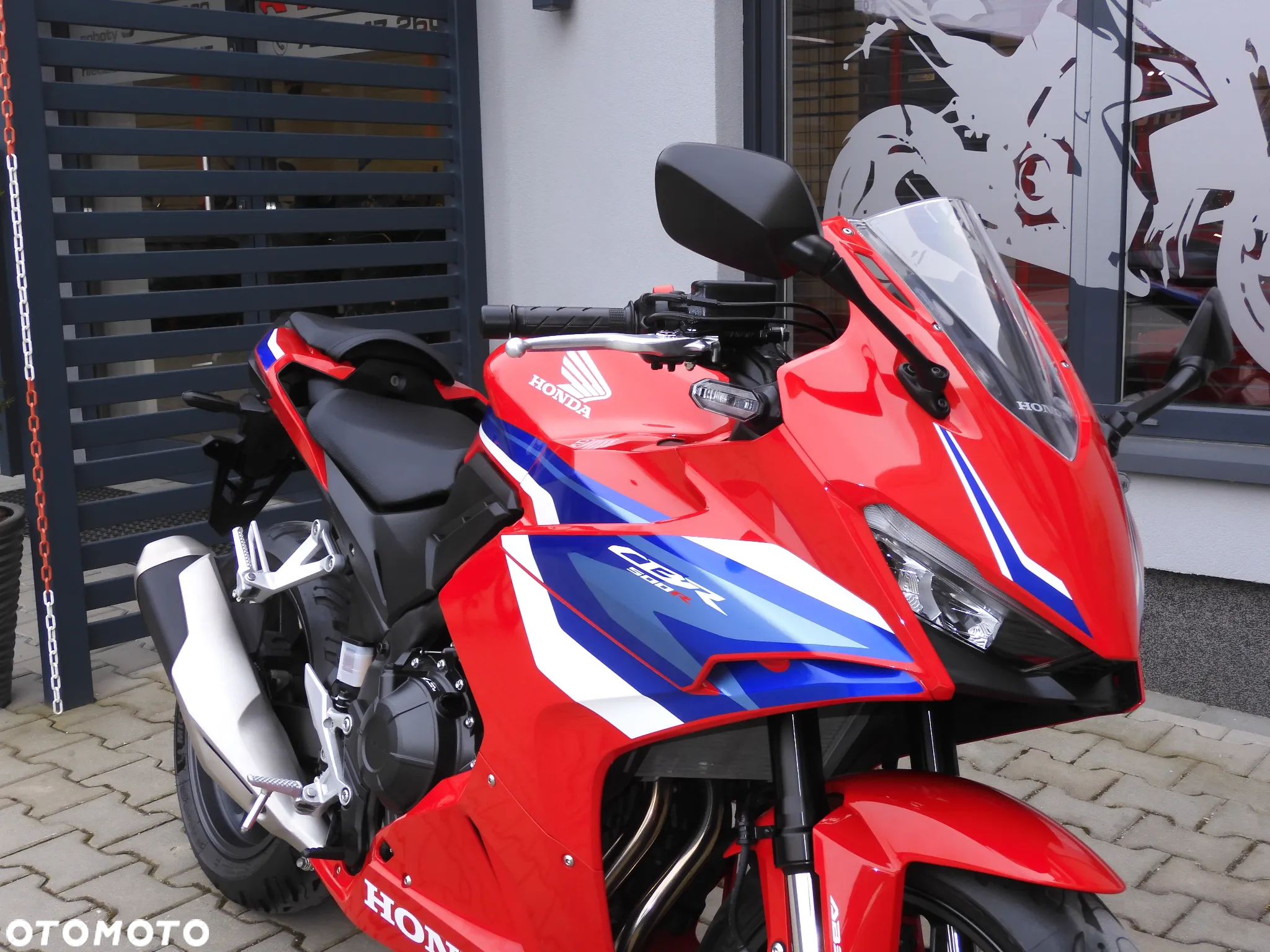 Honda CBR - 3
