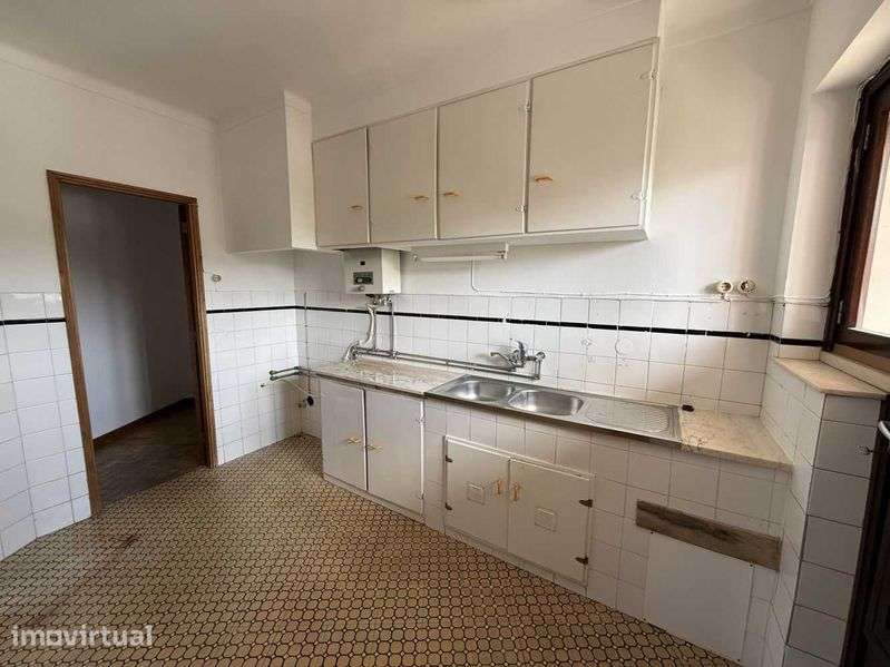 APARTAMENTO T4 EM COIMBRA - Grande imagem: 5/11