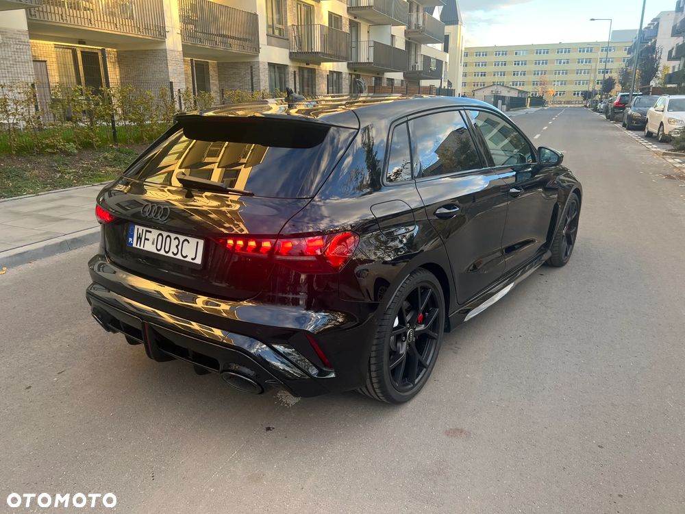 Audi RS3 Sportback - 3