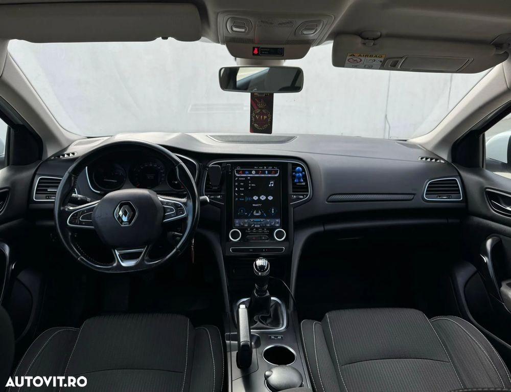 Renault Megane - 6