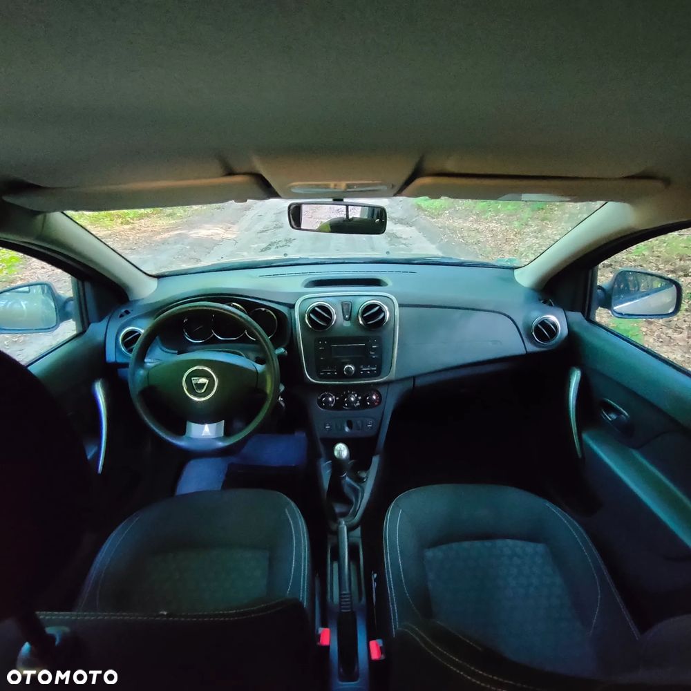 Dacia Logan dCi 90 S&S Celebration - 12