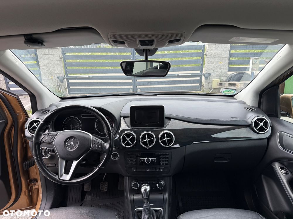 Mercedes-Benz Klasa B 200 CDI (BlueEFFICIENCY) - 11