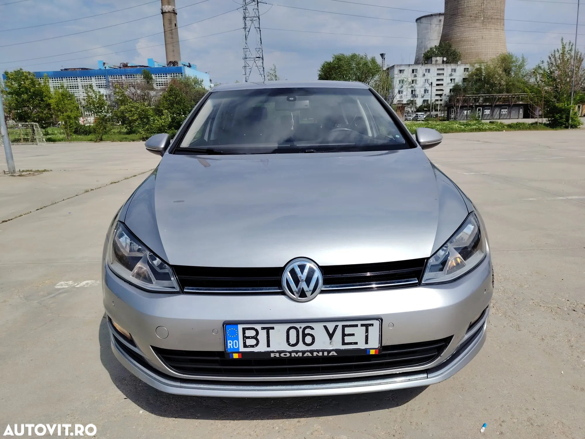 Volkswagen Golf 2.0 TDI DPF BMT Comfortline - 6