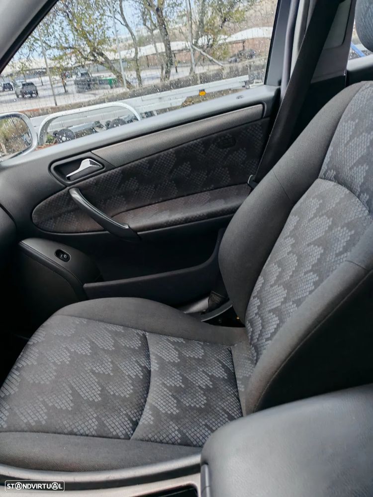 Mercedes-Benz C 220 T CDI Avantgarde - 6