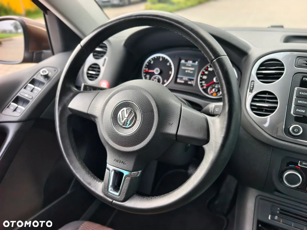 Volkswagen Tiguan 2.0 TDI SCR 4MOTION BlueMotion Technology DSG Sport & Style - 12