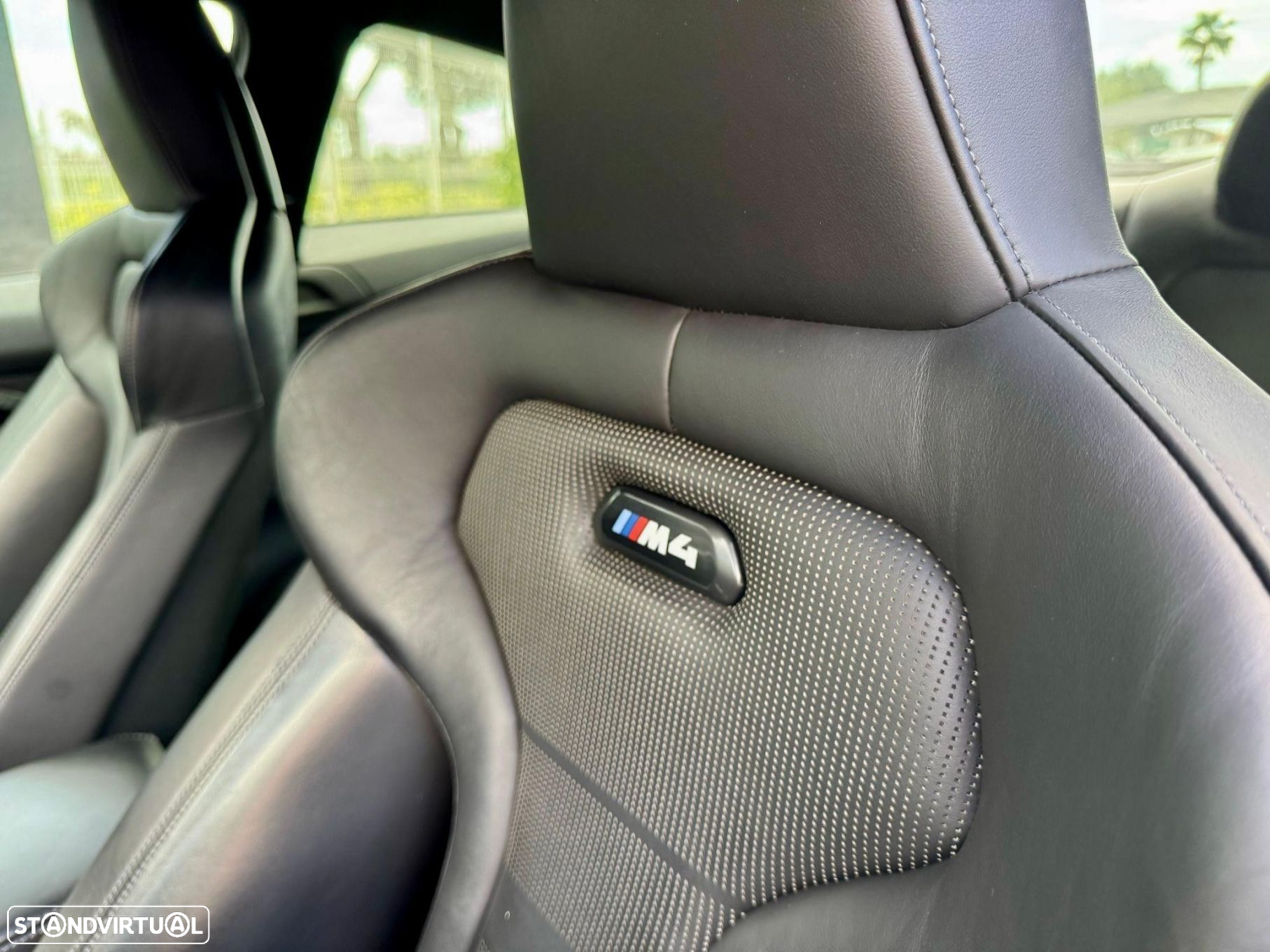 BMW M4 Coupe DKG Competition - 33