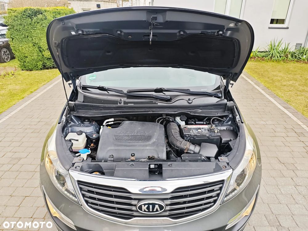 Kia Sportage 2.0 CRDI 2WD Attract - 24