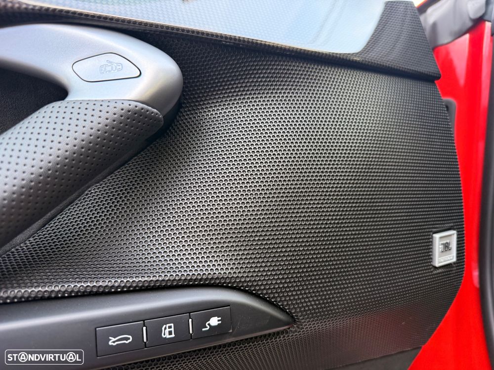 Ferrari 296 GTB 3.0 Twin-Turbo V6 - 15