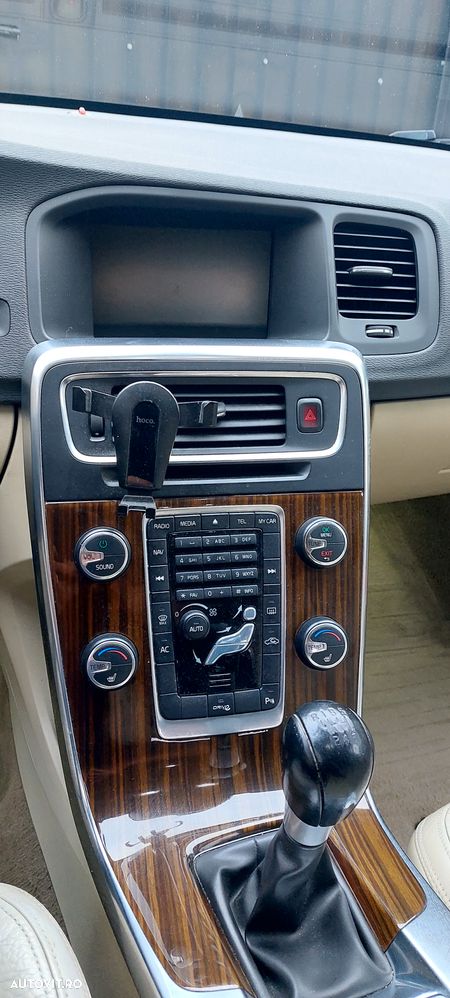 Volvo V60 DRIVe Start-Stop Kinetic - 6