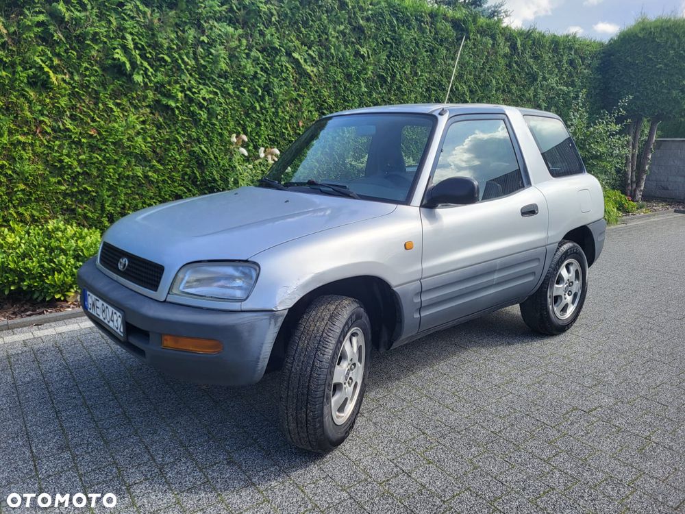 Toyota RAV4 2.0 - 1