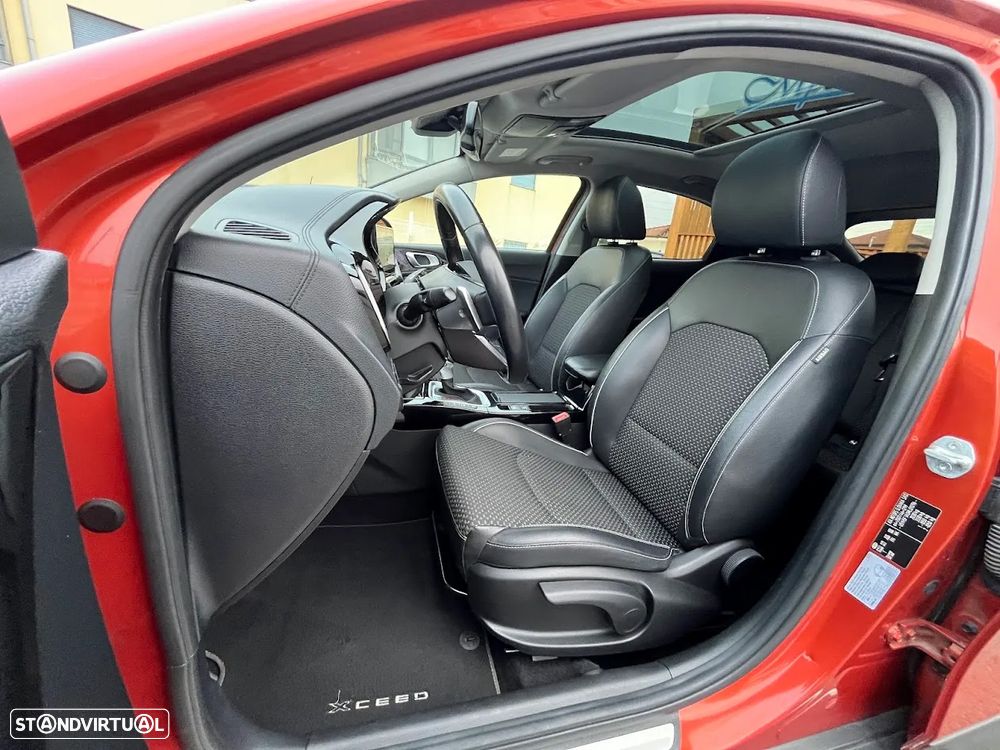 Kia XCeed 1.6 GDi PHEV Drive - 24