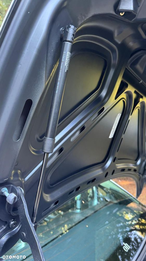 Mercedes-Benz SLK - 11