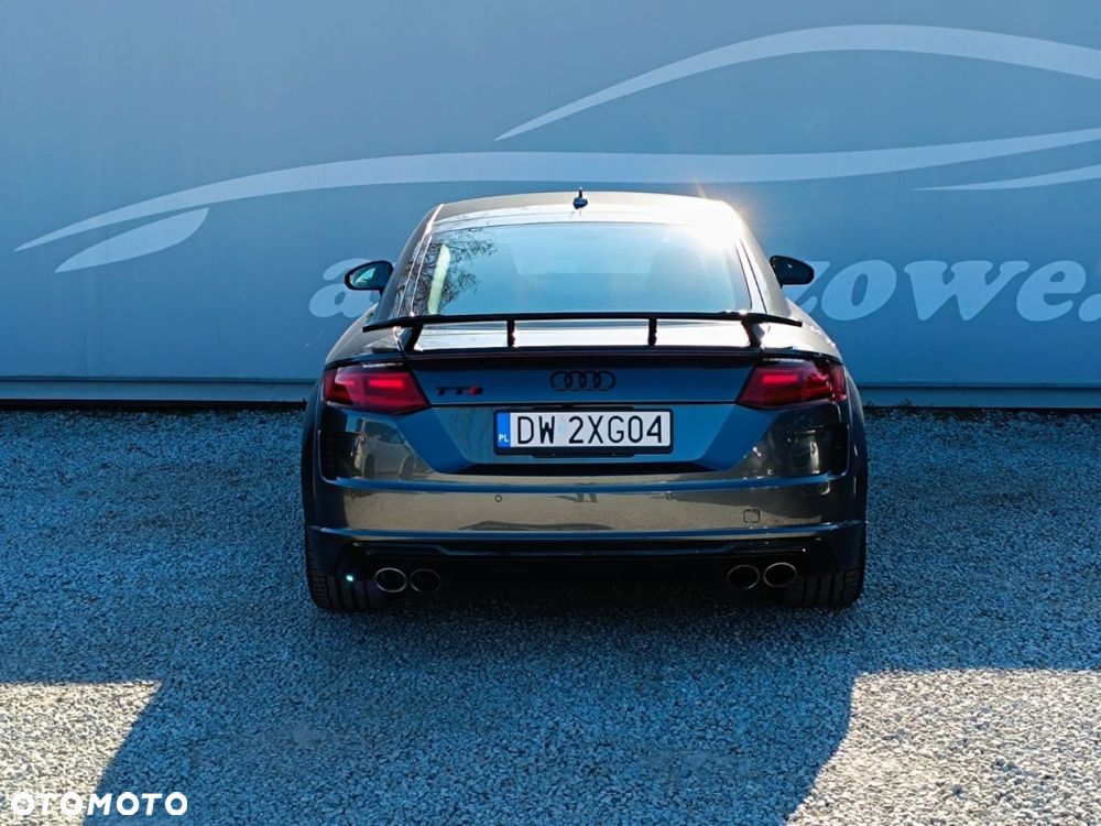 Audi TT S Coupé - 21