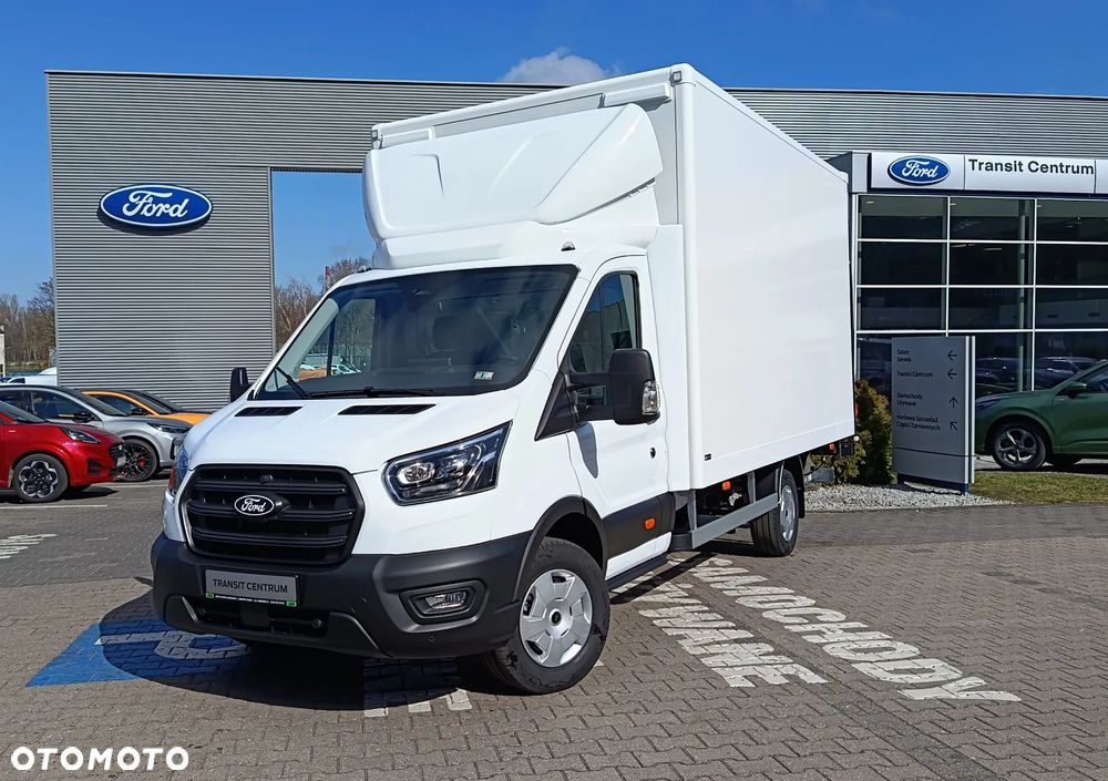 Ford Transit Kontener 4200mm x 2200mm x 2200mm 165KM automat