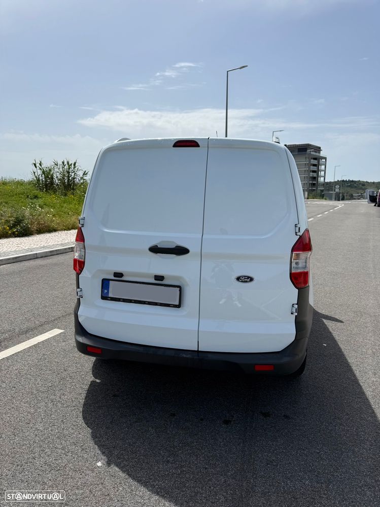 Ford Transit Courier - 6