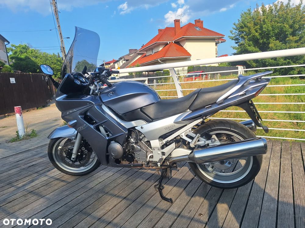 Yamaha FJR - 1