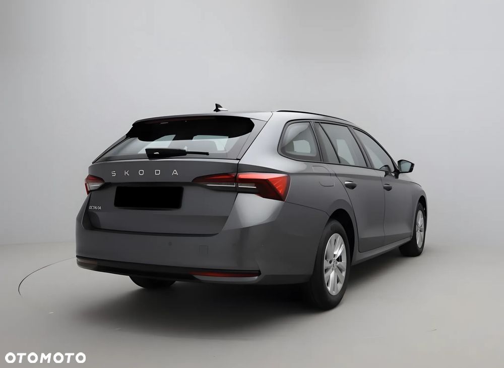 Skoda Octavia 2.0 TDI Drive Essence - 4