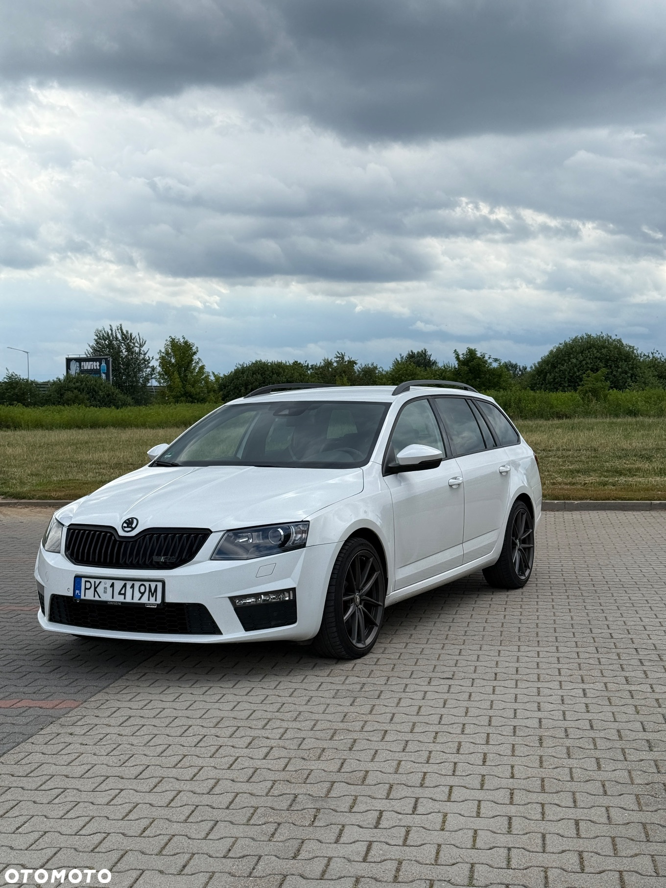 Skoda Octavia 2.0 TDI RS DSG - 3