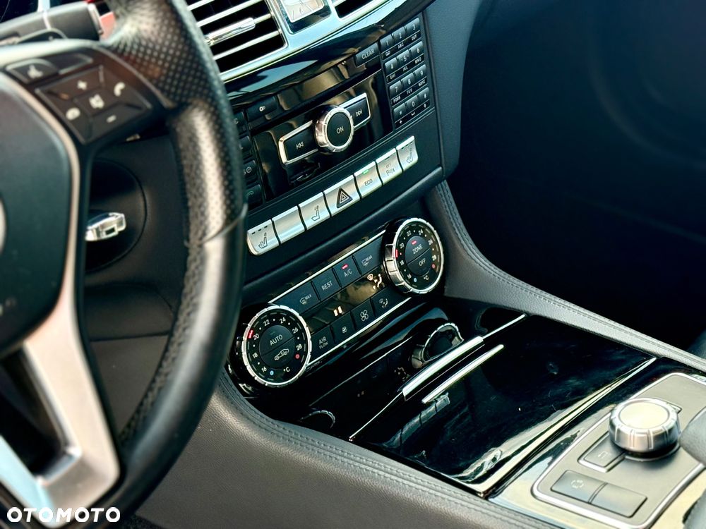 Mercedes-Benz CLS 350 d 4-Matic - 22