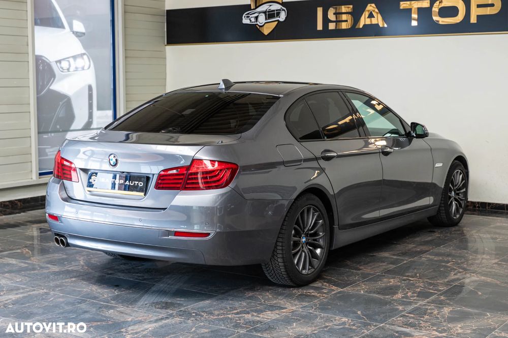 BMW Seria 5 525d xDrive Aut. Luxury Line - 31