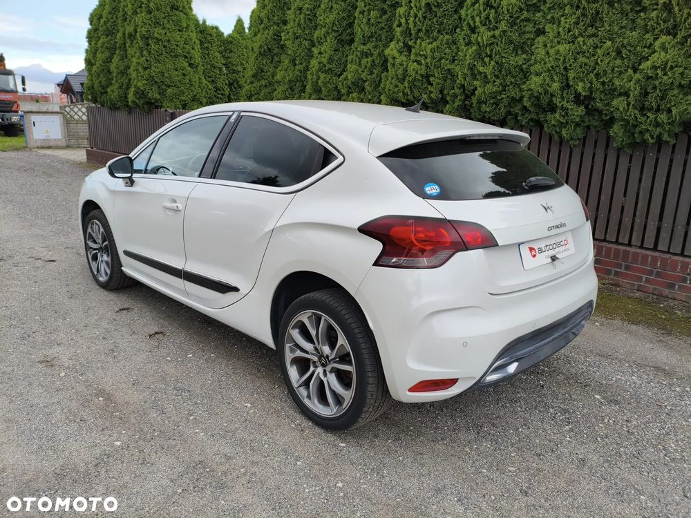 Citroën DS4 1.6 HDi SoChic - 3