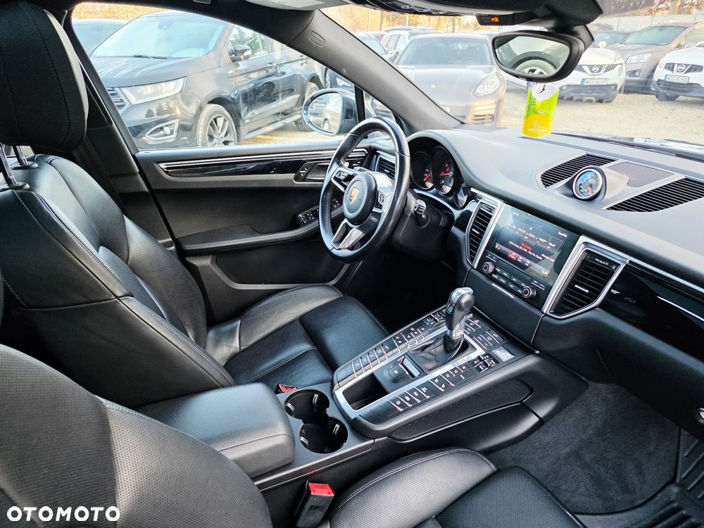 Porsche Macan PDK - 24
