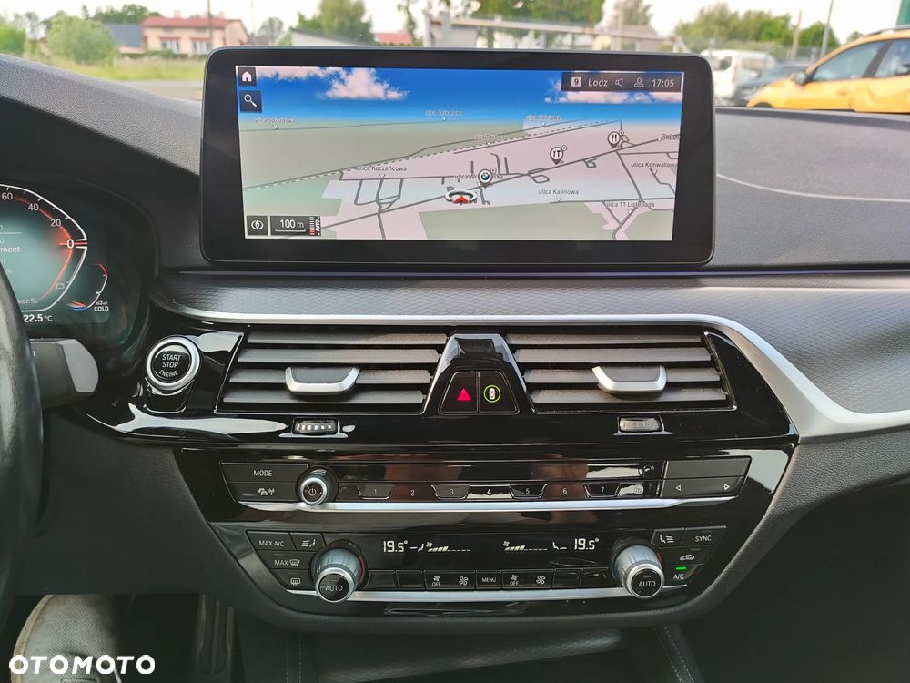 BMW Seria 5 518d mHEV M Sport sport - 21