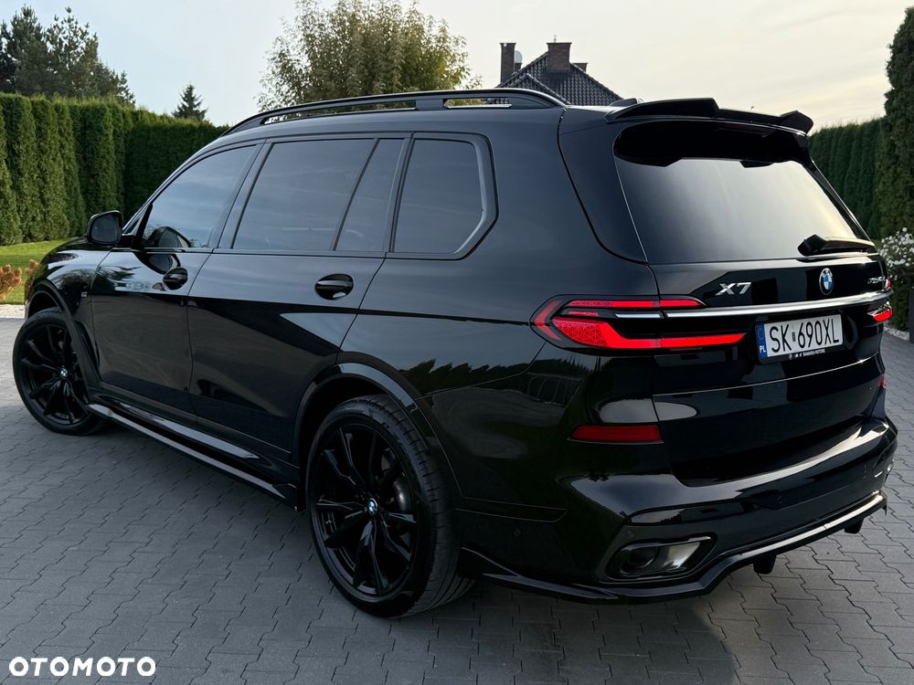BMW X7 M50d sport - 13