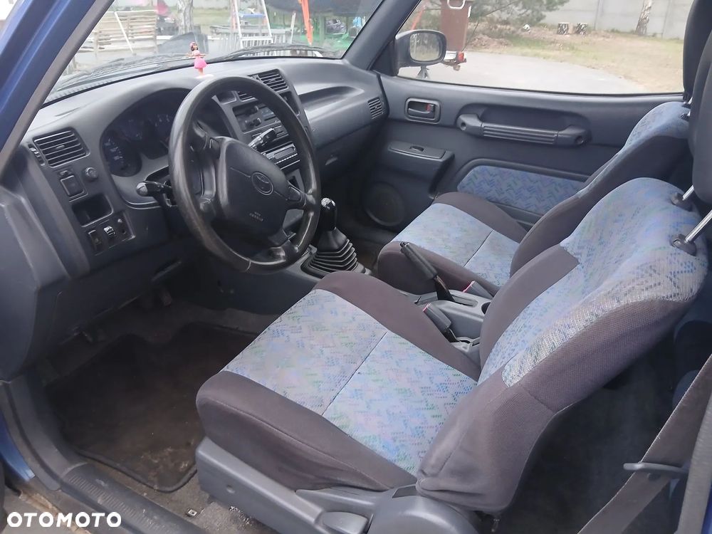 Toyota RAV4 2.0 Fun - 9