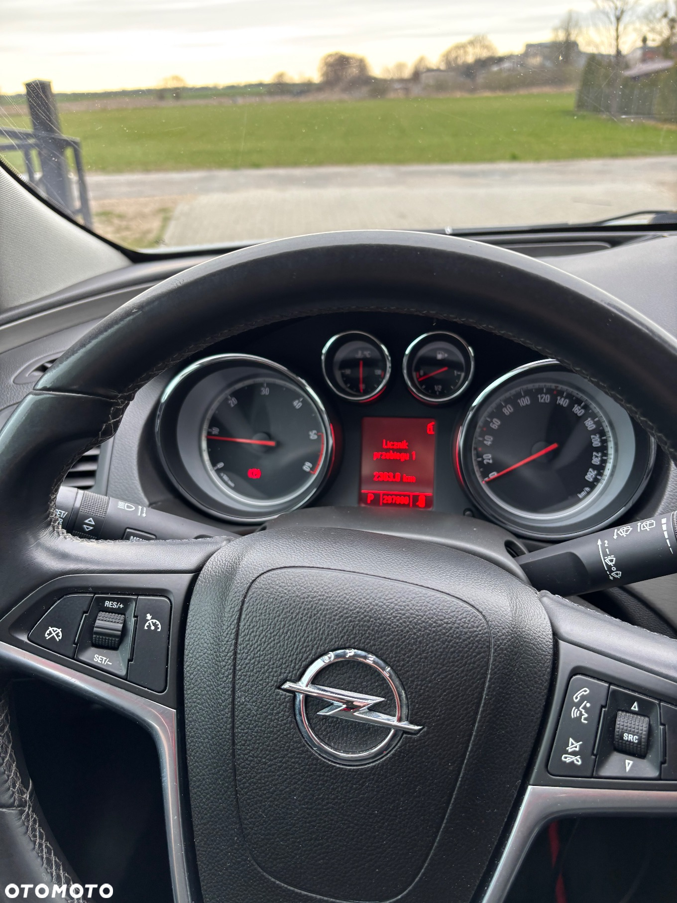 Opel Insignia 2.0 CDTI - 8