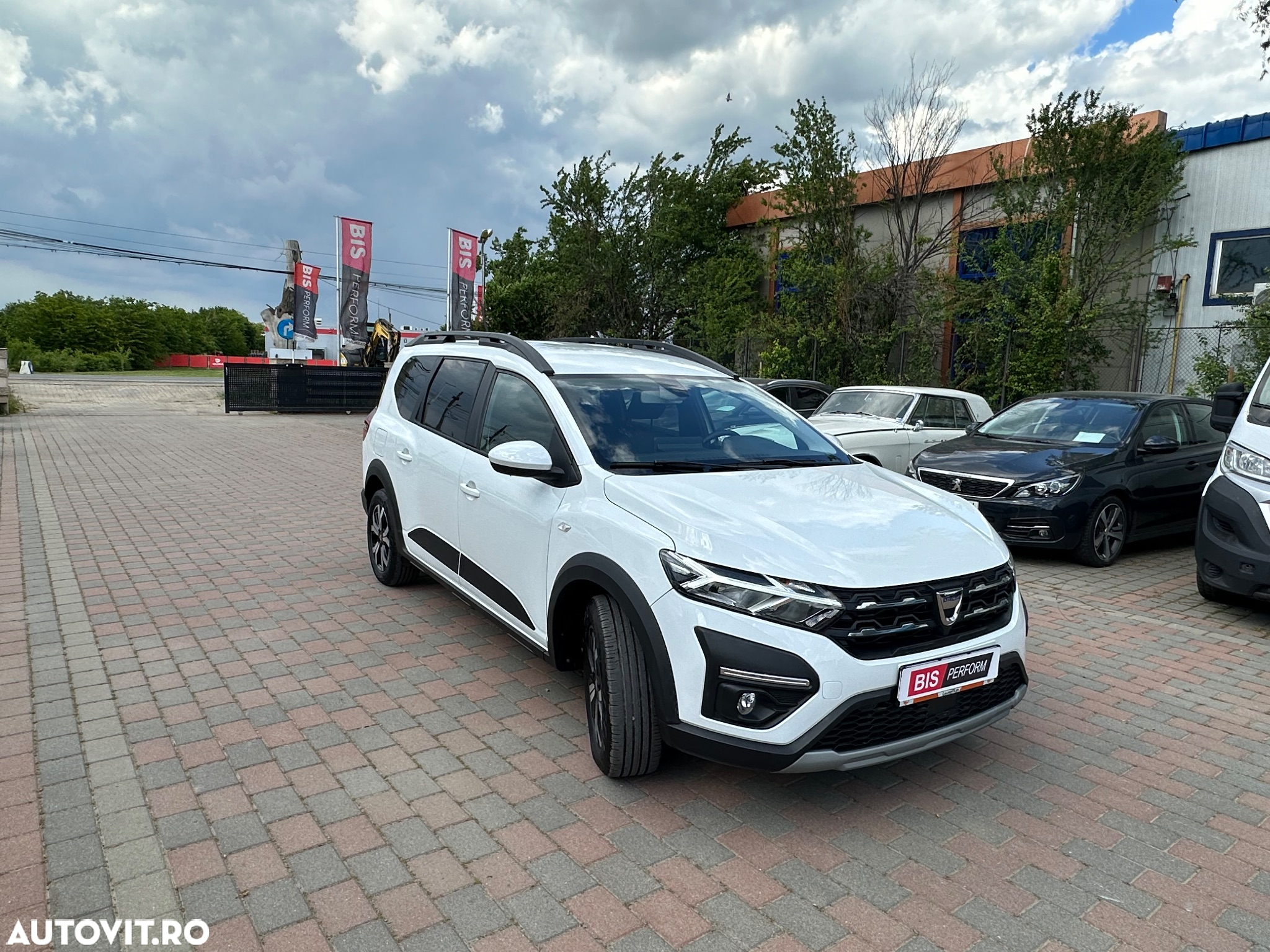 Dacia Jogger 5 locuri TCe 110 Essential - 4