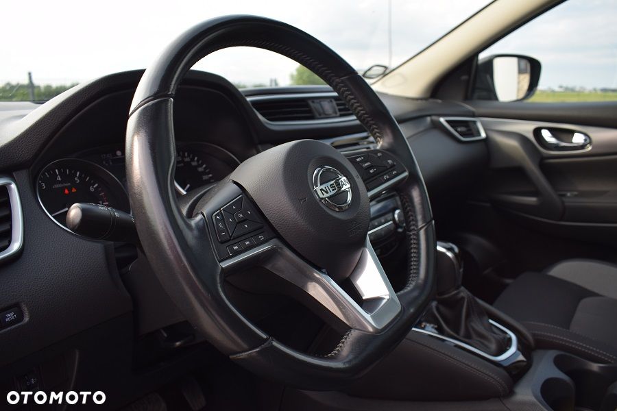 Nissan Qashqai 1.2 DIG-T Xtronic TEKNA+ - 20