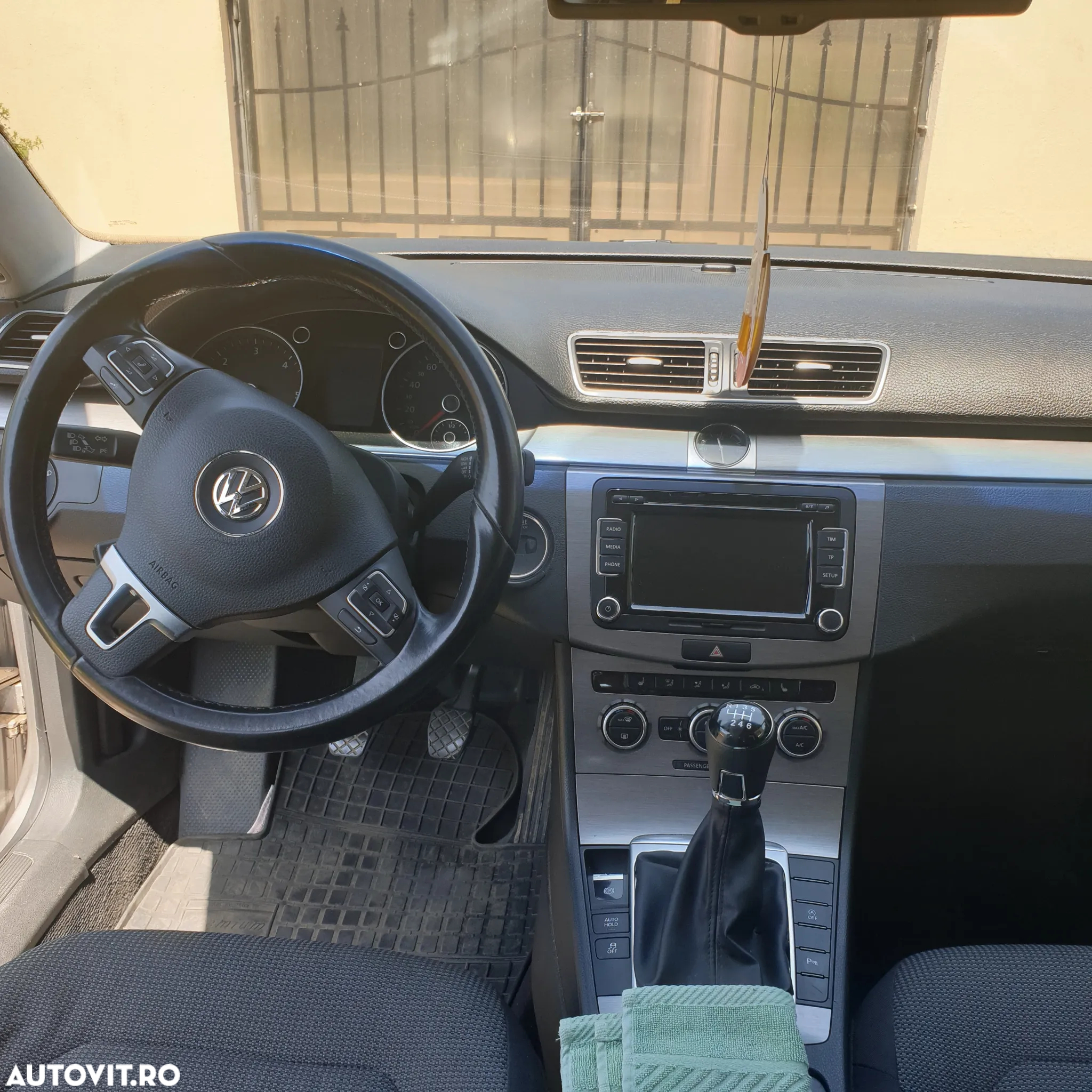 Volkswagen Passat 2.0 TDI BlueMotion Tehnology Comfortline - 17