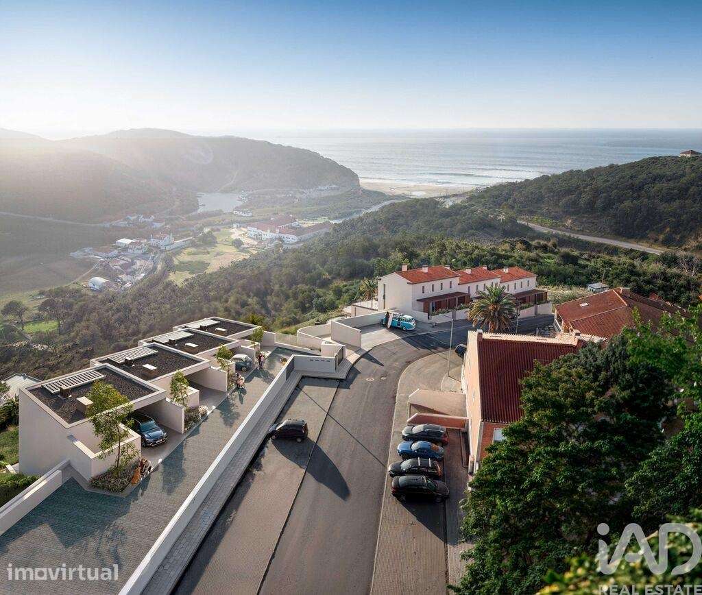 Casa / Villa T3 em Carvoeira de 171,00 m2 - Grande imagem: 2/29