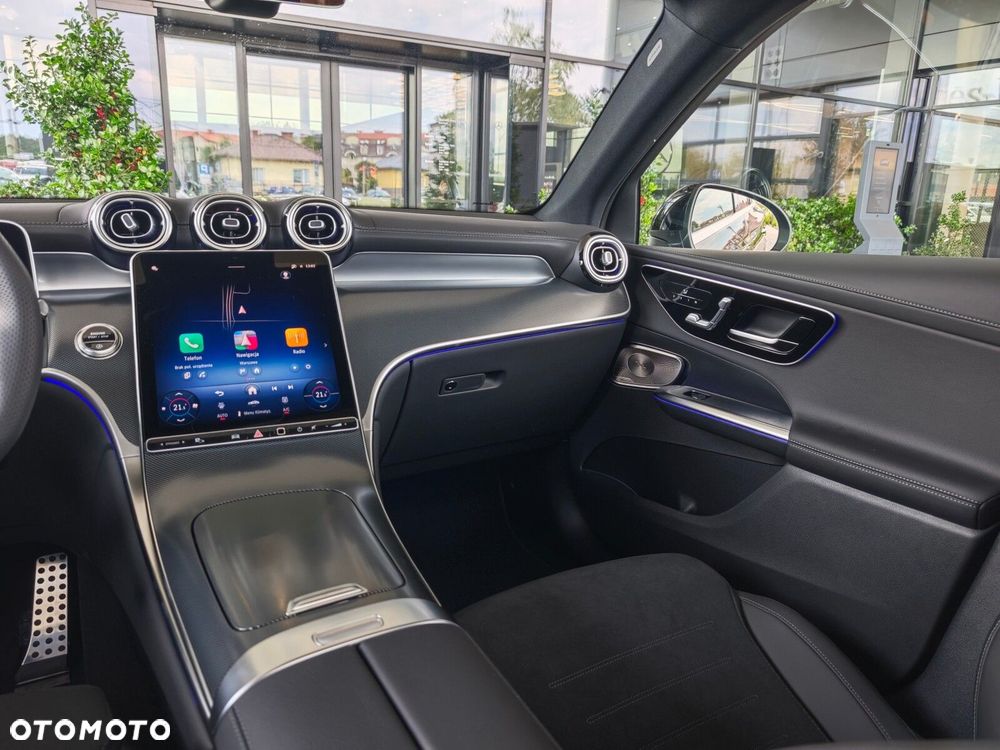 Mercedes-Benz GLC - 18