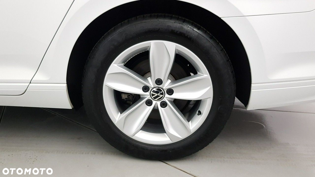 Volkswagen Passat 2.0 TSI Business DSG - 31