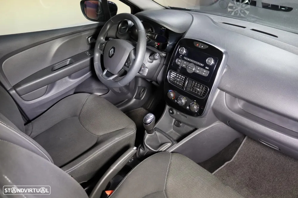 Renault Clio 1.5 dCi Zen - 12